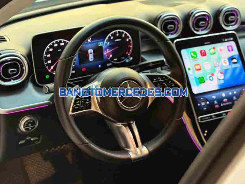 Cần bán xe Mercedes Benz C class C200 Avantgarde 2023 Số tự động màu Trắng