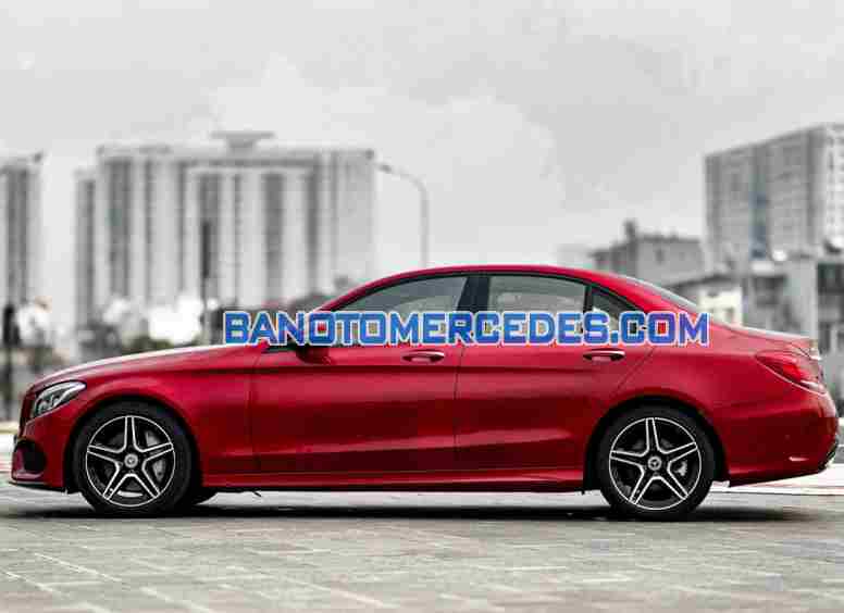 Cần bán xe Mercedes Benz C class C300 AMG sx 2018 Cần bán xe Mercedes Benz C class C300 AMG sx 2018
