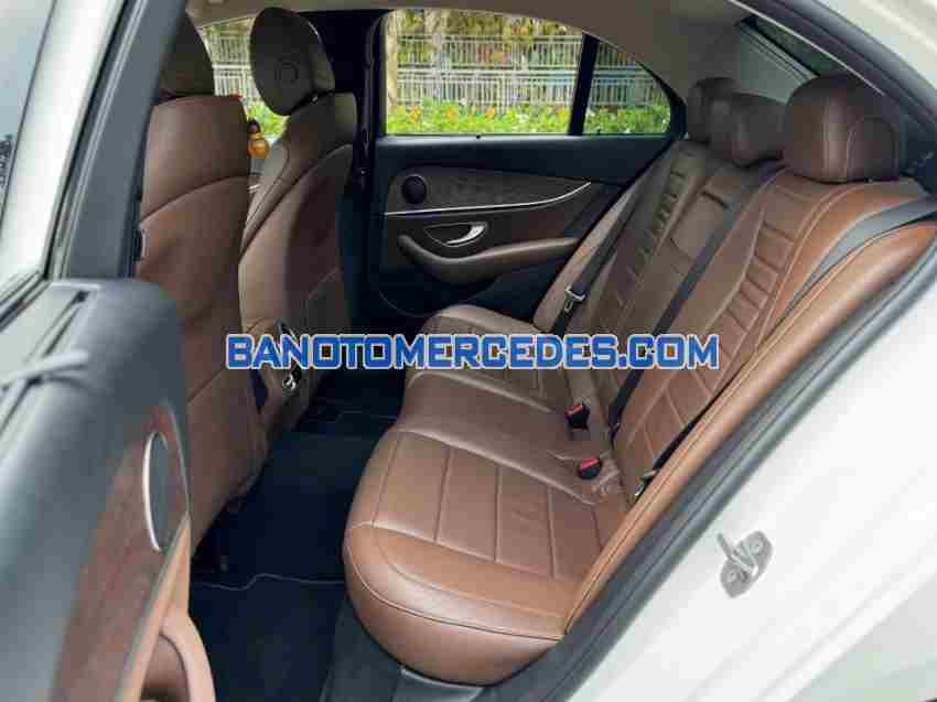 Cần bán nhanh Mercedes Benz E class E200 2016 cực đẹp Cần bán nhanh Mercedes Benz E class E200 2016 cực đẹp