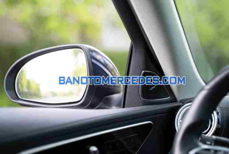 Bán xe Mercedes Benz C class C300 AMG đời 2022 - Giá tốt