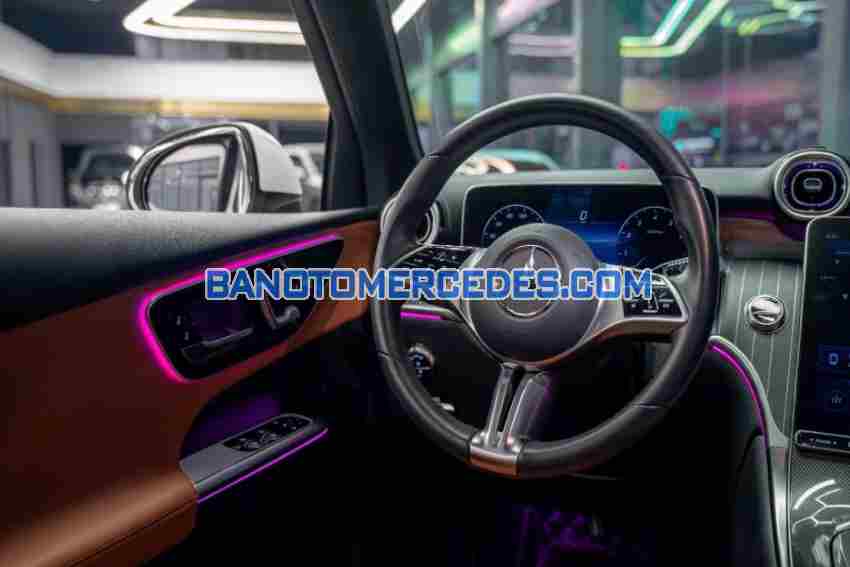 Mercedes Benz GLC 200 4Matic 2023 giá cực tốt Mercedes Benz GLC 200 4Matic 2023 giá cực tốt