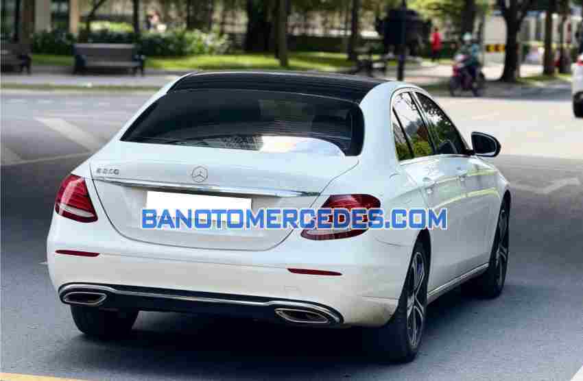 Cần bán xe Mercedes Benz E class E250 sx 2017 Cần bán xe Mercedes Benz E class E250 sx 2017