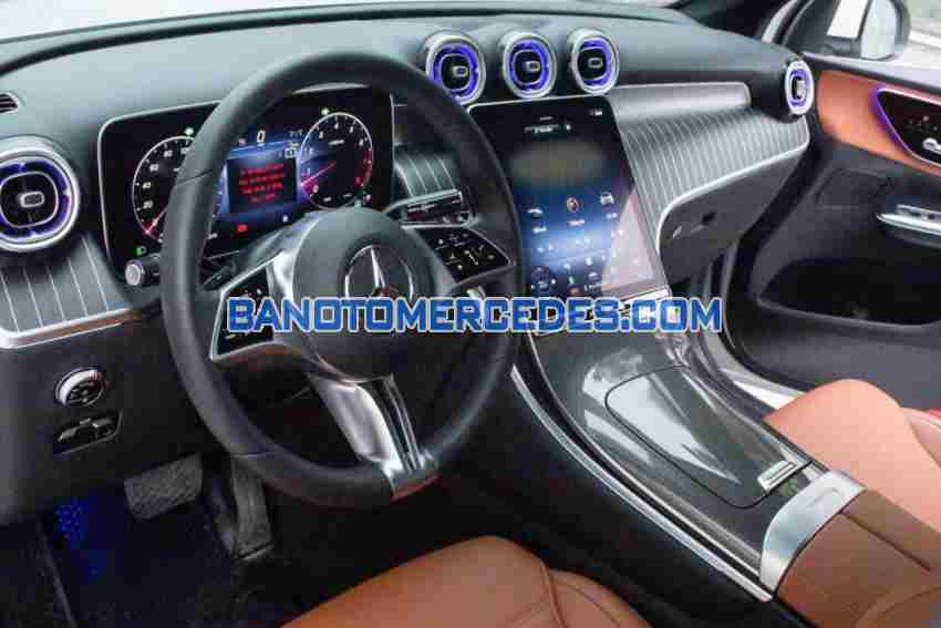 Mercedes Benz GLC 200 4Matic năm 2023 cần bán