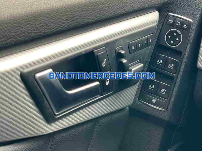 Xe Mercedes Benz GLK Class GLK250 AMG 4Matic đời 2014 đẹp bán gấp