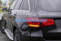 Cần bán gấp Mercedes Benz GLC 200 4Matic đời 2022, màu Đen