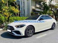Cần bán gấp Mercedes Benz C class C300 AMG đời 2022, màu Trắng