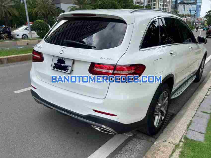 Cần bán nhanh Mercedes Benz GLC 300 4Matic 2017 cực đẹp