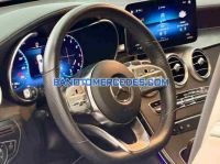 Cần bán xe Mercedes Benz GLC 300 4Matic màu Trắng 2022