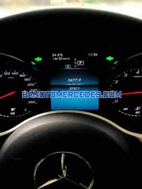 Bán Mercedes Benz C class C200 Exclusive, màu Đỏ, Máy xăng, 2021