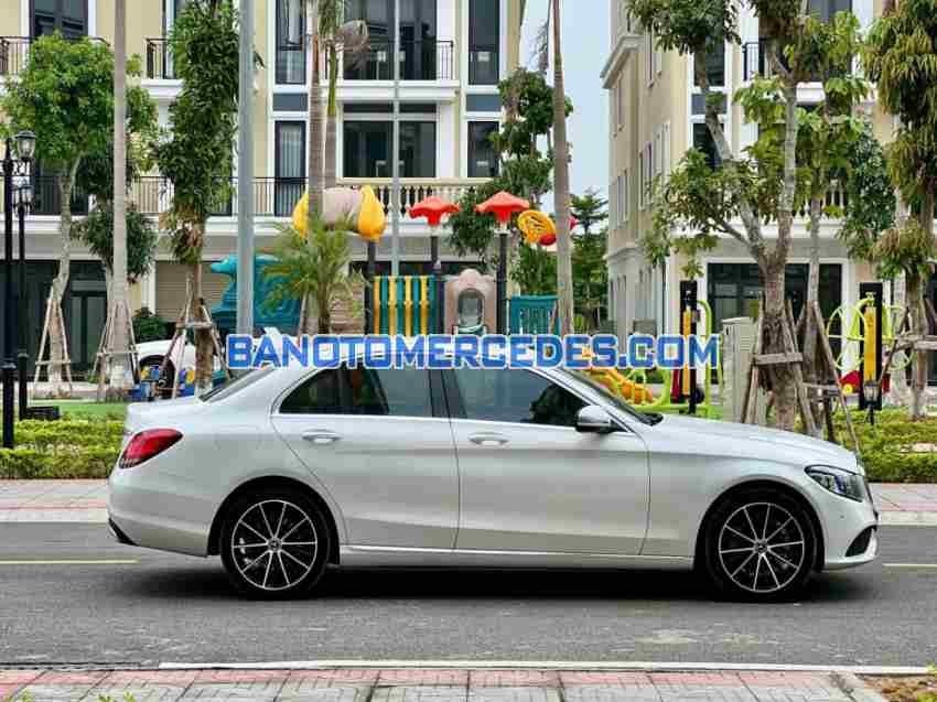 Mercedes Benz C class C200 Exclusive model 2019 xe chuẩn hết ý