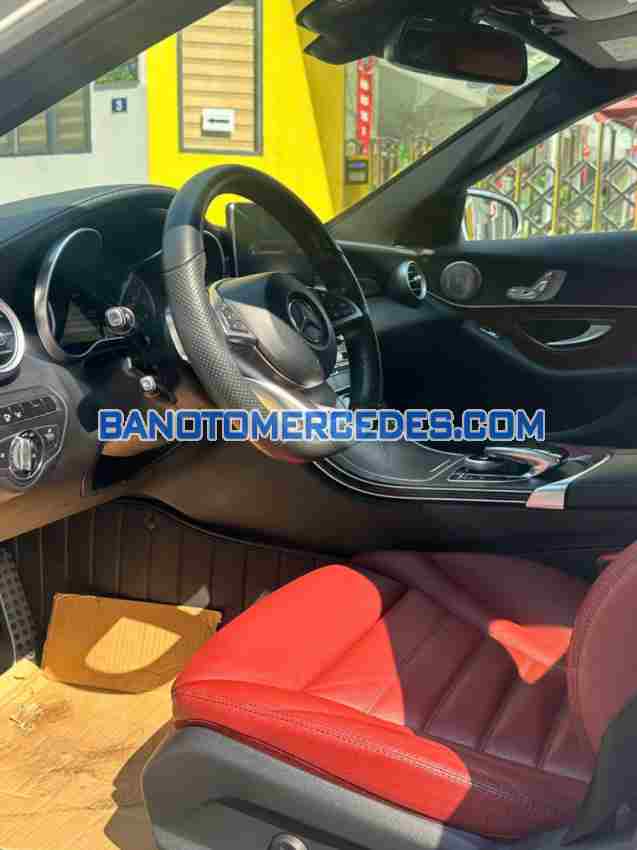 Cần bán nhanh Mercedes Benz C class C300 AMG 2015 cực đẹp