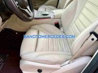 Cần bán nhanh Mercedes Benz GLC 200 4Matic 2021 cực đẹp