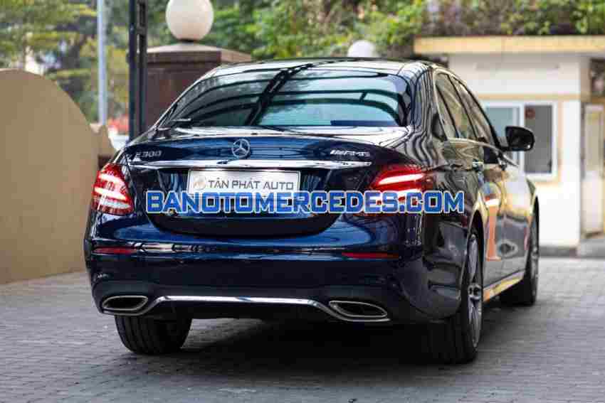 Mercedes Benz E class E300 AMG 2018 Máy xăng đẹp long lanh