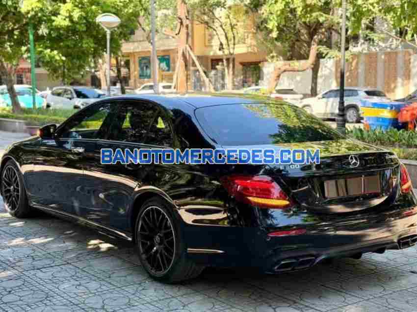 Mercedes Benz E class E300 AMG năm 2020 cần bán