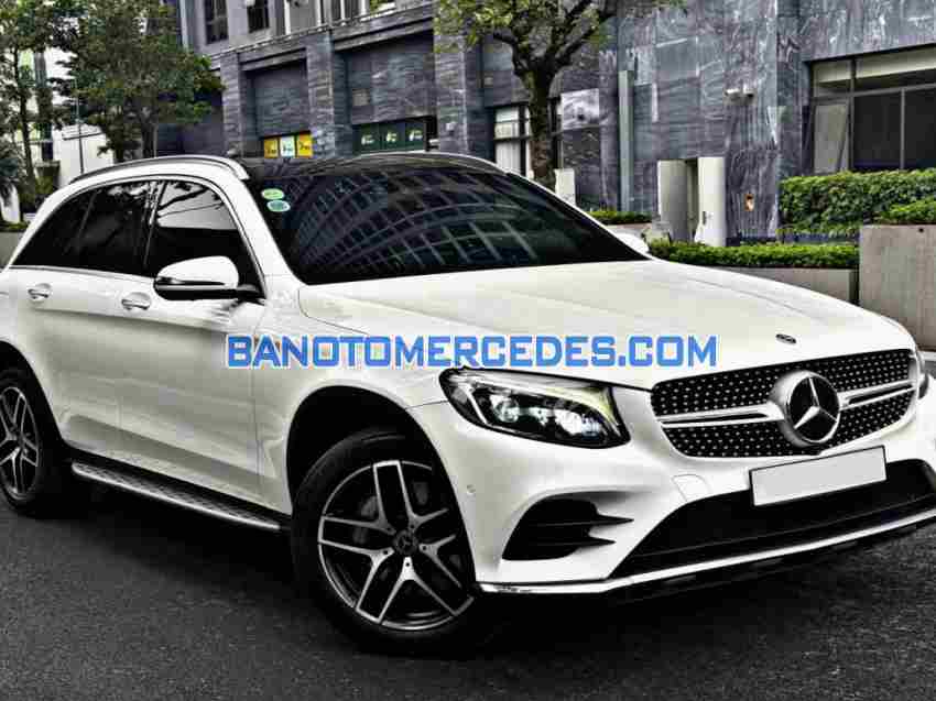 Cần bán xe Mercedes Benz GLC 300 4Matic 2018 Số tự động