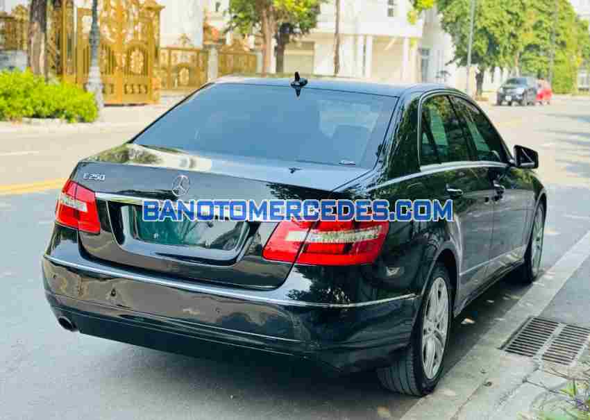 Cần bán Mercedes Benz E class E250 2010 xe đẹp