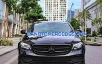 Cần bán gấp xe Mercedes Benz E class E200 Sport năm 2019, màu Đen, Số tự động