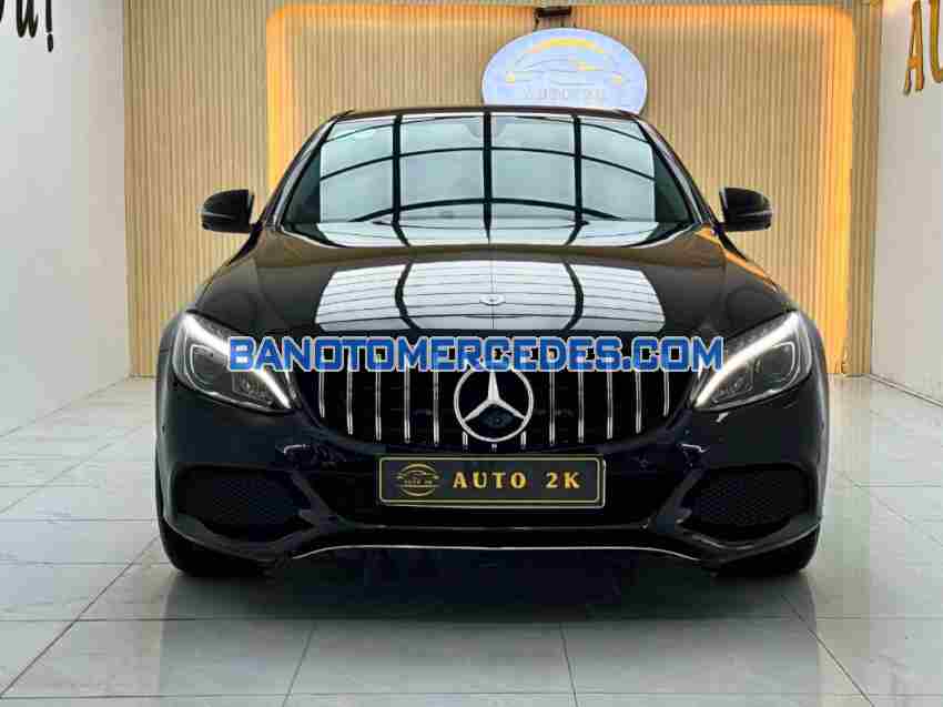 Cần bán gấp xe Mercedes Benz C class C200 2018 màu Đen