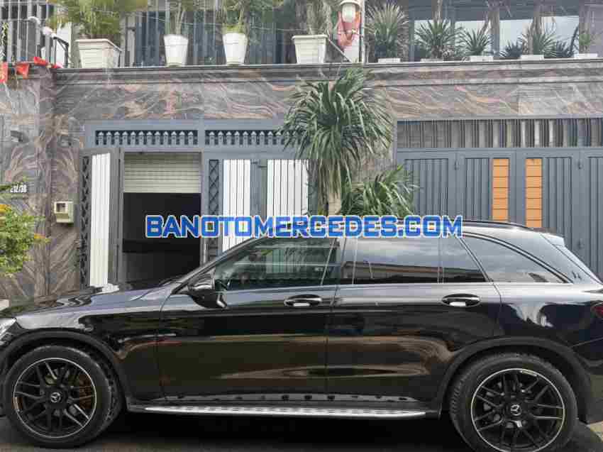 Mercedes Benz GLC 300 4Matic 2017, xe đẹp, hết ý