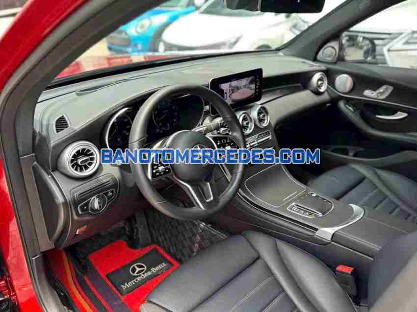 Cần bán Mercedes Benz GLC 300 4Matic đời 2020