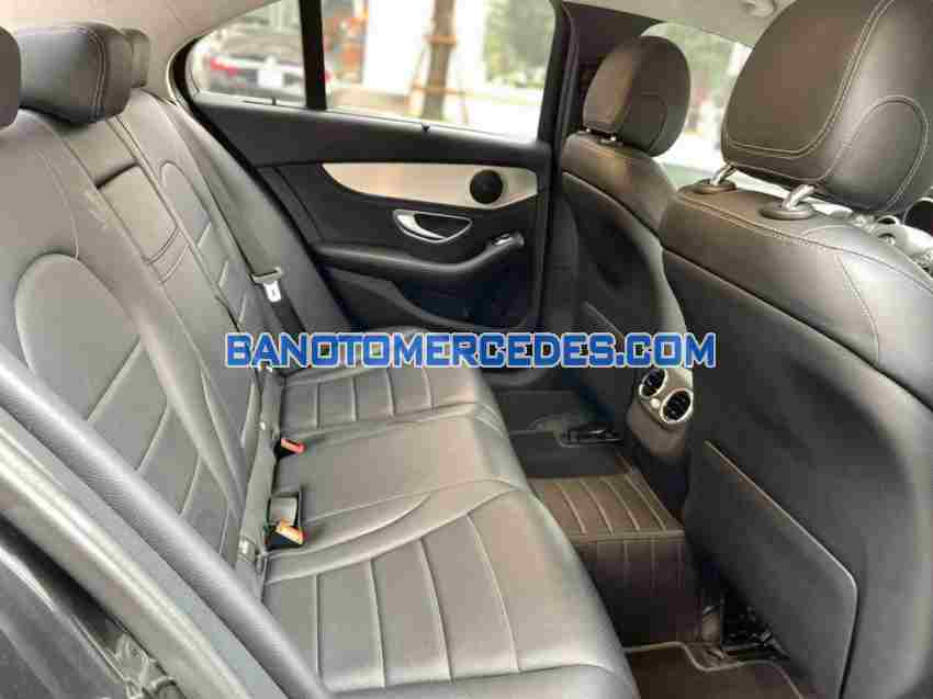 Cần bán xe Mercedes Benz C class C200 màu Đen 2015