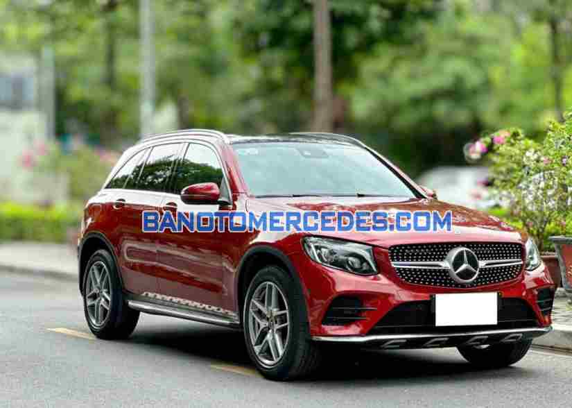 Cần bán xe Mercedes Benz GLC 300 4Matic 2018, xe đẹp