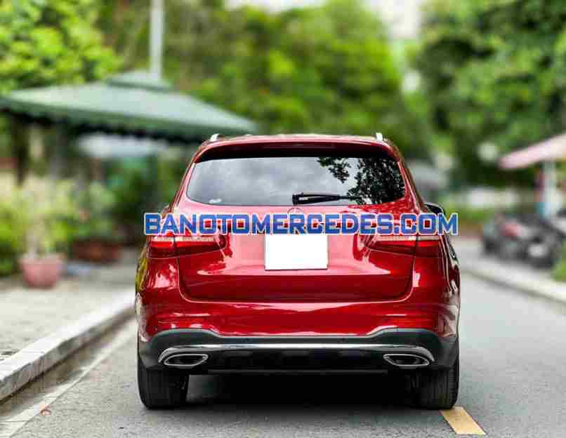 Cần bán Mercedes Benz GLC 300 4Matic 2018, xe đẹp giá rẻ bất ngờ