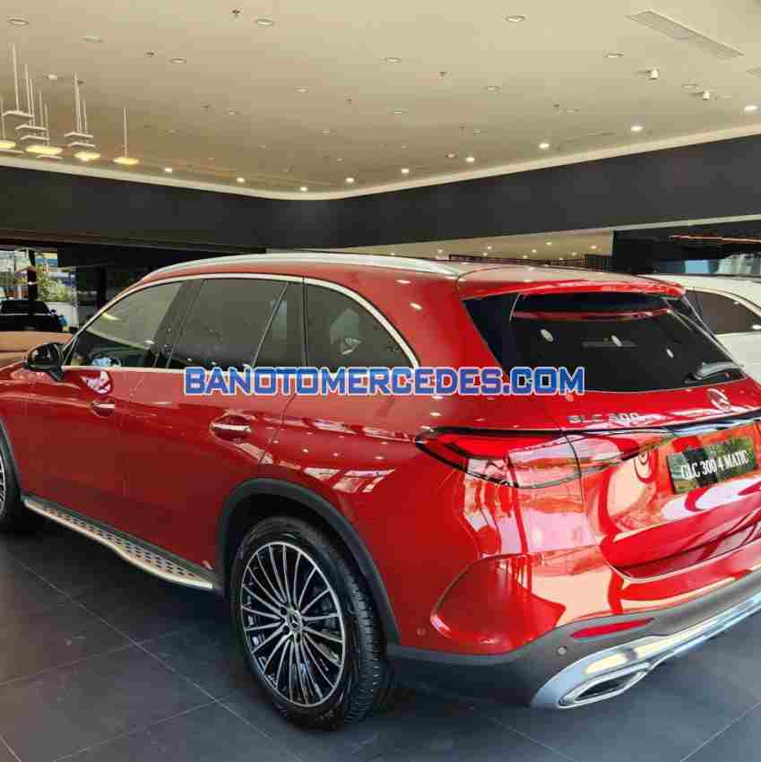 Bán xe Mercedes Benz GLC 300 4Matic 2025 giá kịch sàn