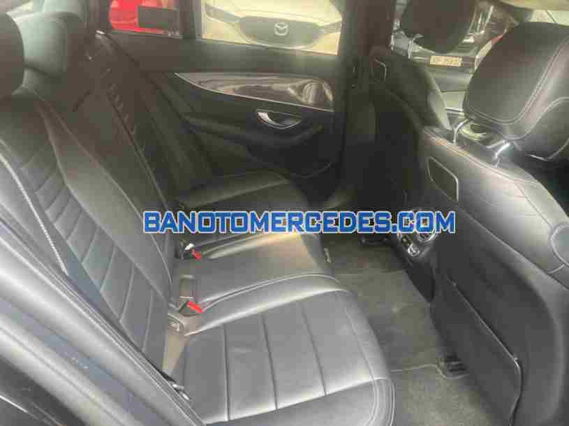 Mercedes Benz E class E300 AMG 2019 giá cực tốt