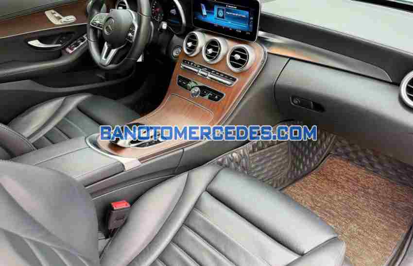 Cần bán nhanh Mercedes Benz C class C200 Exclusive 2020 cực đẹp