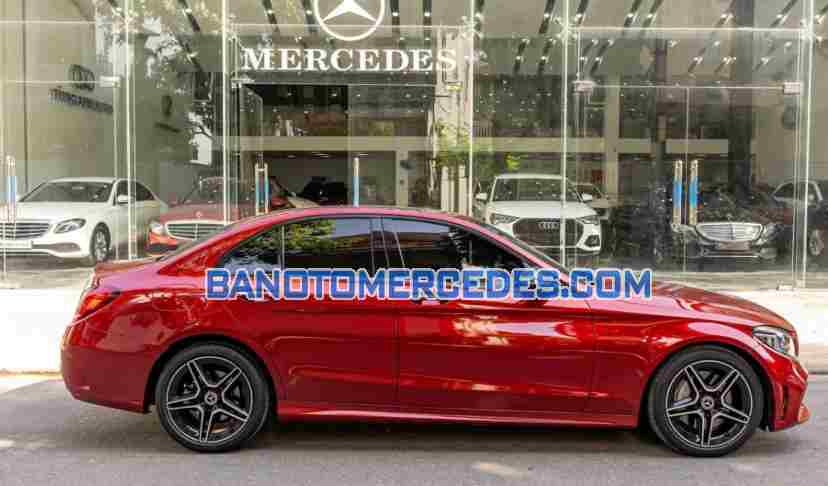 Cần bán xe Mercedes Benz C class C300 AMG 2019 Số tự động màu Đỏ