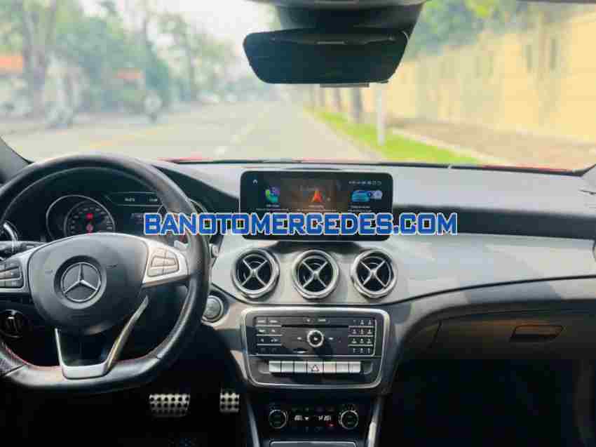 Cần bán Mercedes Benz GLA class GLA 250 4Matic 2019, xe đẹp giá rẻ bất ngờ