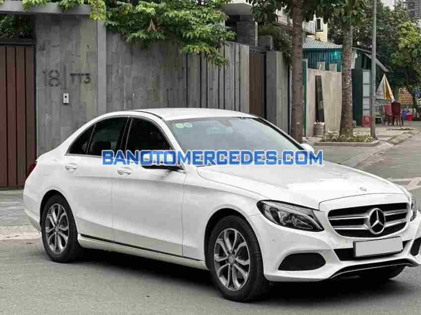 Cần bán nhanh Mercedes Benz C class C200 2016 cực đẹp