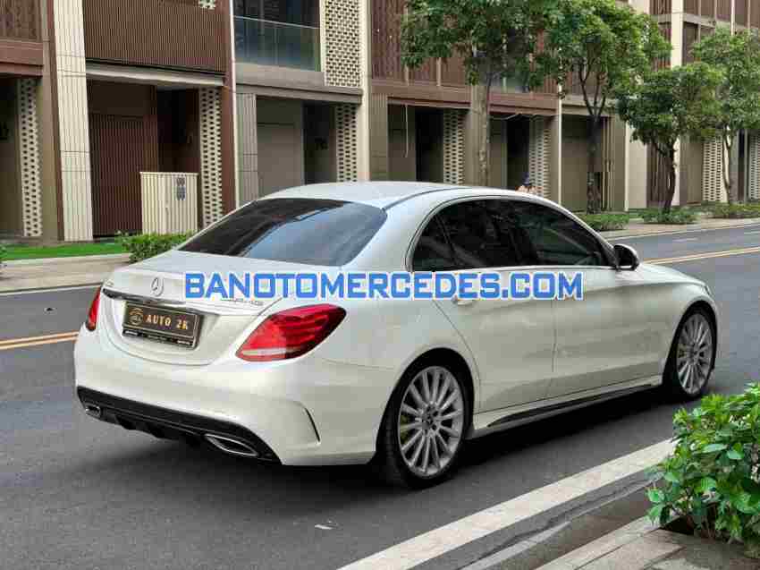 Cần bán Mercedes Benz C class C300 AMG 2018 xe đẹp