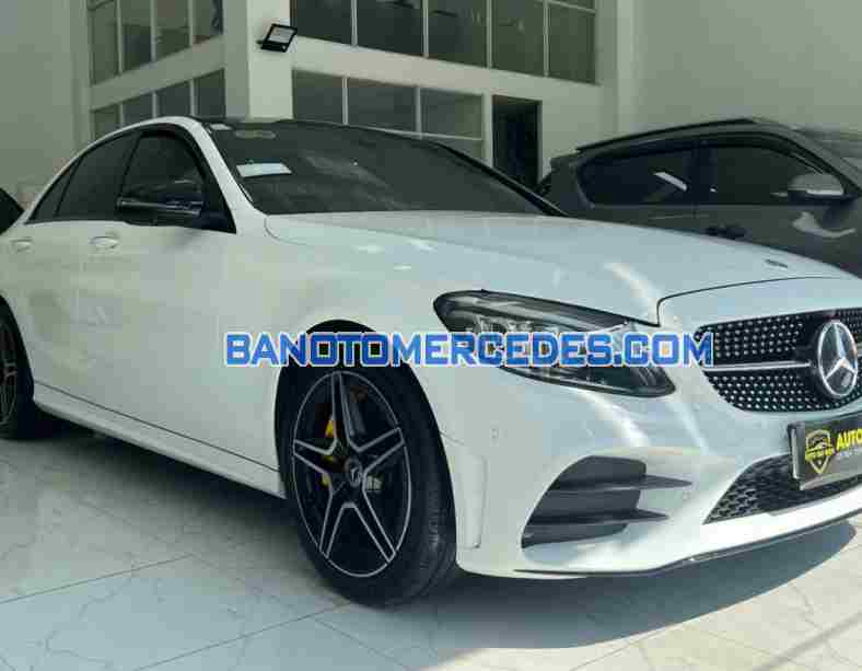 Cần bán xe Mercedes Benz C class C300 AMG đời 2019