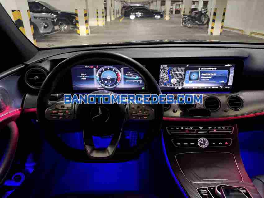 Mercedes Benz E class E200 Sport 2019 Số tự động cực đẹp!