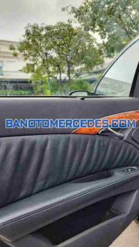Cần bán gấp Mercedes Benz E class E240 2003 - Xe đẹp - Giá tốt