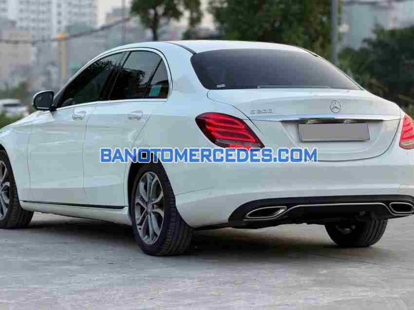 Xe Mercedes Benz C class C200 đời 2016 đẹp bán gấp