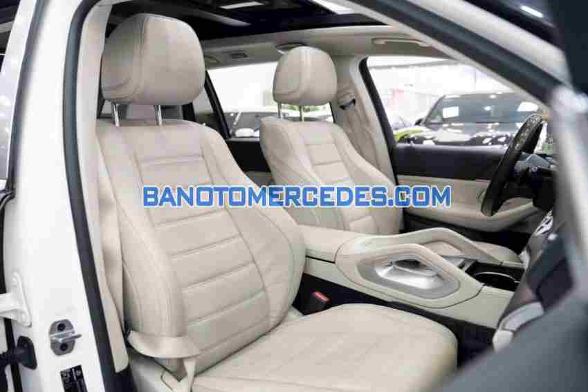 Cần bán Mercedes Benz GLS 450 4Matic Máy xăng 2021 màu Trắng