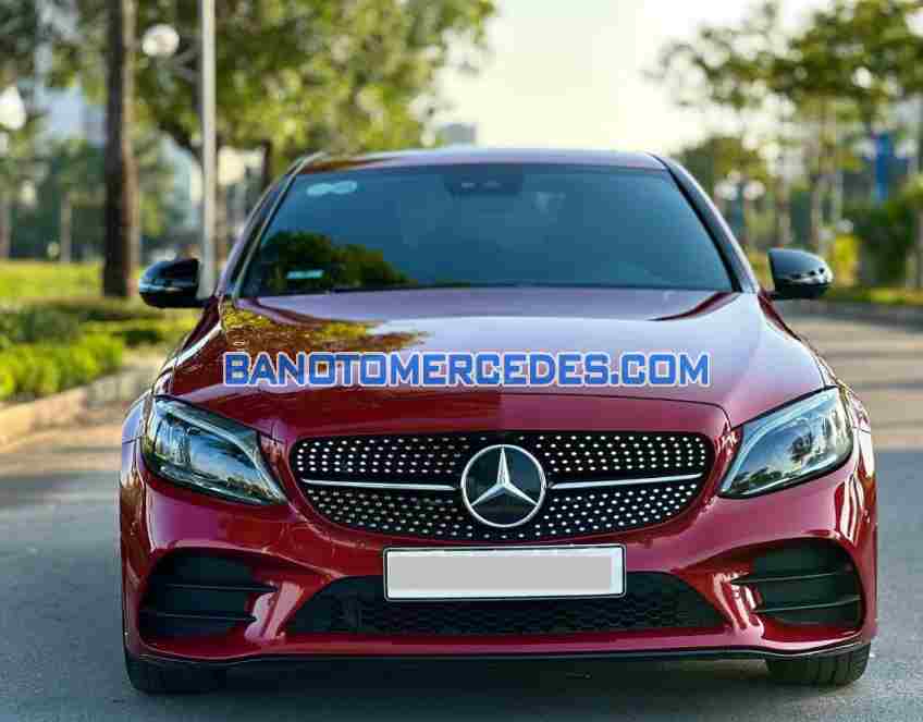 Cần bán gấp Mercedes Benz C class C300 AMG năm 2021 giá cực tốt