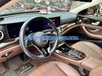 Cần bán gấp xe Mercedes Benz E class E200 Exclusive năm 2021, màu Trắng, Số tự động