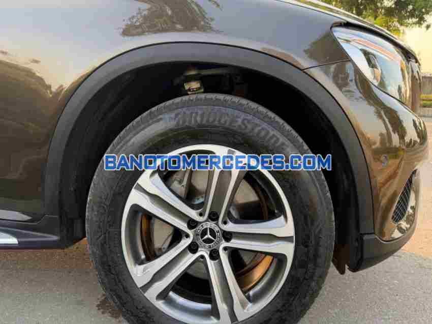 Mercedes Benz GLC 250 4Matic năm 2017 cần bán