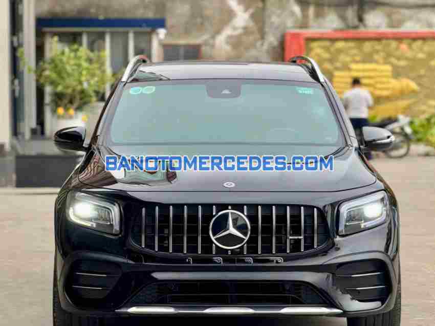 Cần bán gấp xe Mercedes Benz GLB 35 4Matic năm 2021, màu Đen, Số tự động