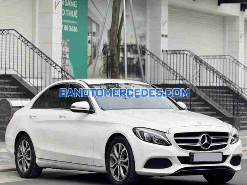 Cần bán gấp Mercedes Benz C class C200 năm 2016 giá cực tốt
