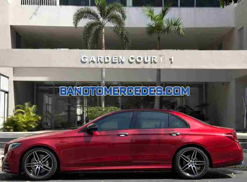 Bán xe Mercedes Benz E class E300 AMG đời 2020 - Giá tốt