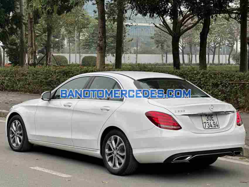 Cần bán xe Mercedes Benz C class C200 2016 Số tự động màu Trắng
