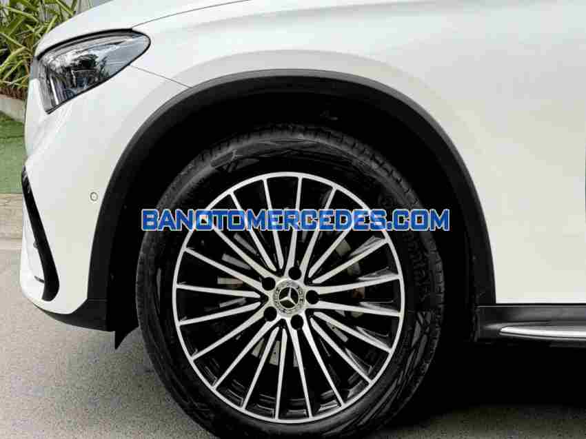 Cần bán Mercedes Benz GLC 300 4Matic 2023 - Số tự động