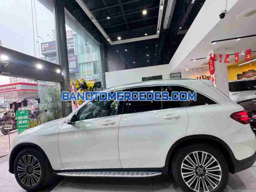 Mercedes Benz GLC 250 4Matic model 2018 xe chuẩn hết ý