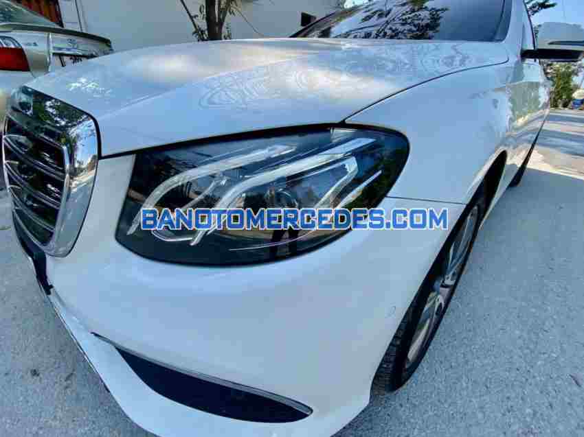 Cần bán xe Mercedes Benz E class E200 Exclusive năm 2020 màu Trắng cực đẹp