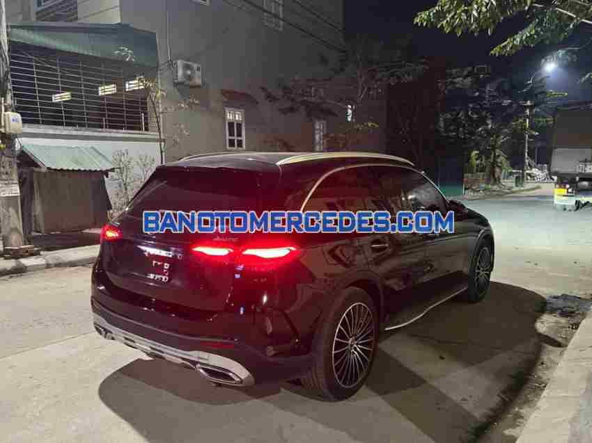 Cần bán xe Mercedes Benz GLC 300 4Matic đời 2023